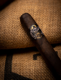 Privada Cigar Club Holdfast Maduro