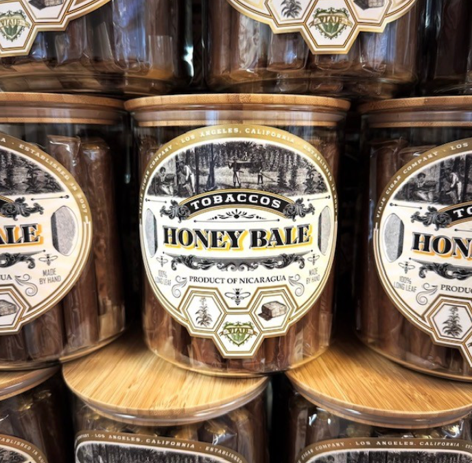 スカルインシグニア　スカルウィングバッジ メタル製　バイカー　ミリタリー Viaje Honey Bale – Cigar God