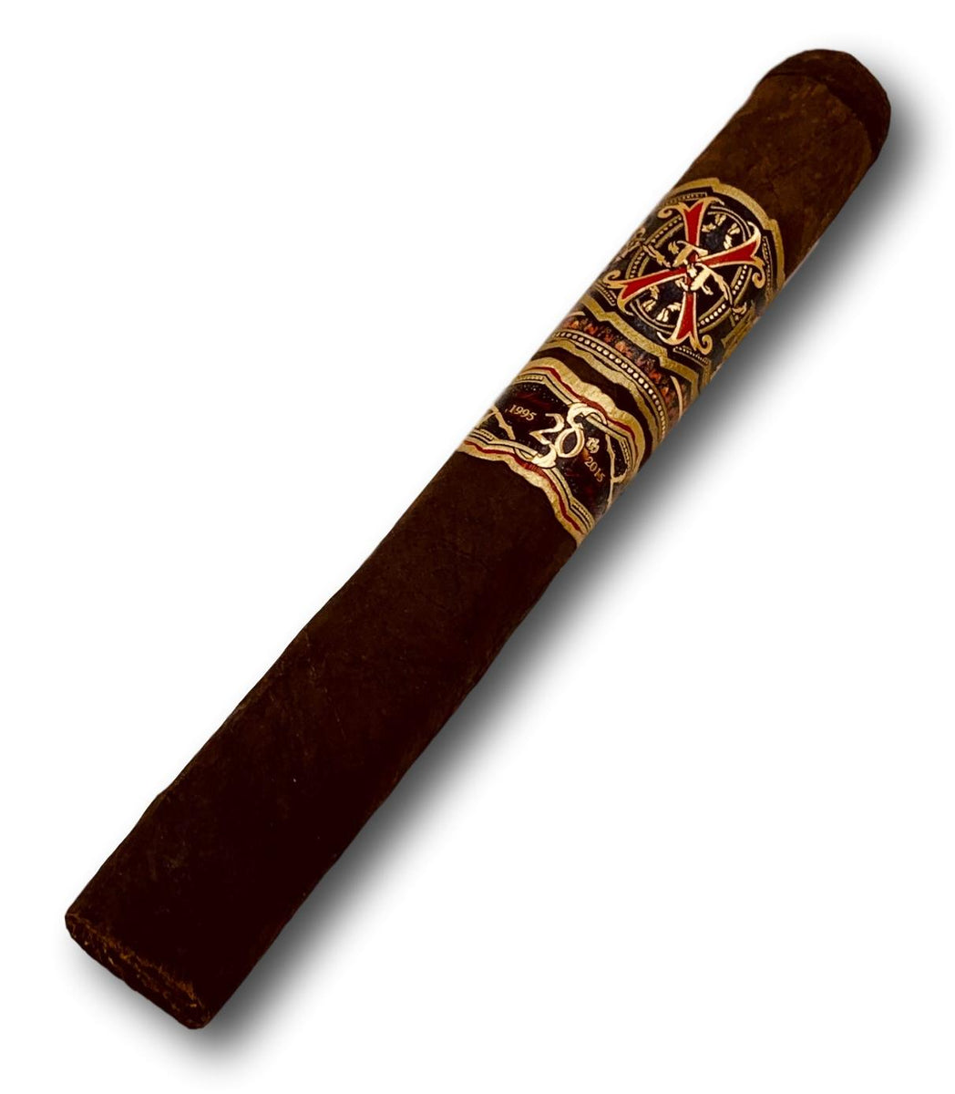 Opus X Forbidden X Toro Maduro – Cigar God