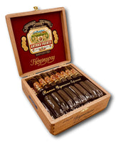 Arturo Fuente Hemingway Classic Sun Grown