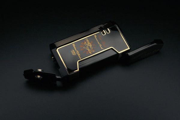 Opus X Rare Black Magma X Lighter